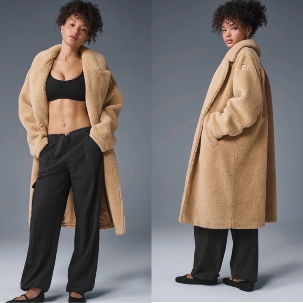 Alo yoga oversized Sherpa Trench Coat In Camel Teddy Jacket Size Large